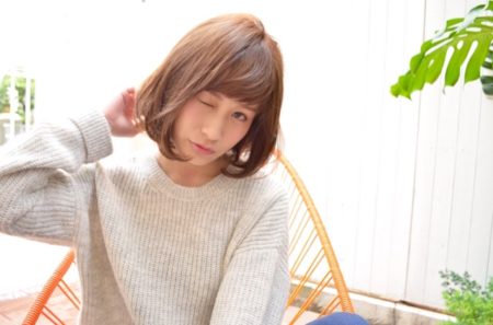 伊東市の美容室サンタランド、シンプルなボブにヘルシーベージュカラーで軽やかさを☆