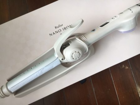 new item★ストレートパーマ✖️内巻きカールの専用コテがサンタランドに入りました！！